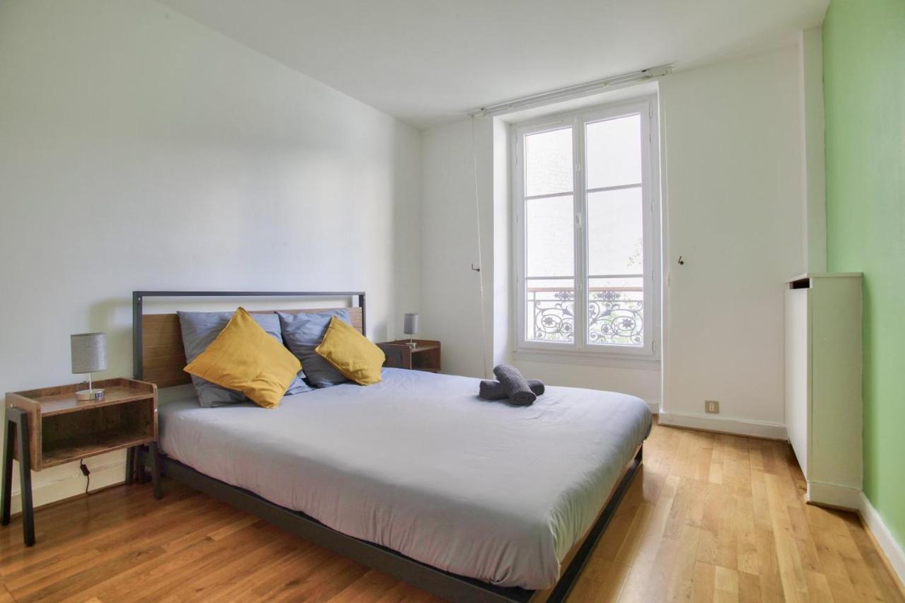 Luxurious 2 Bedrooms Tour Eiffel Breteuil Free Netflix Parijs Buitenkant foto
