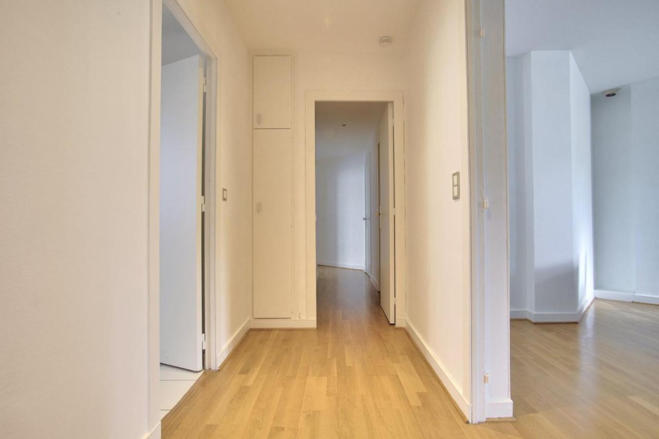 Luxurious 2 Bedrooms Tour Eiffel Breteuil Free Netflix Parijs Buitenkant foto