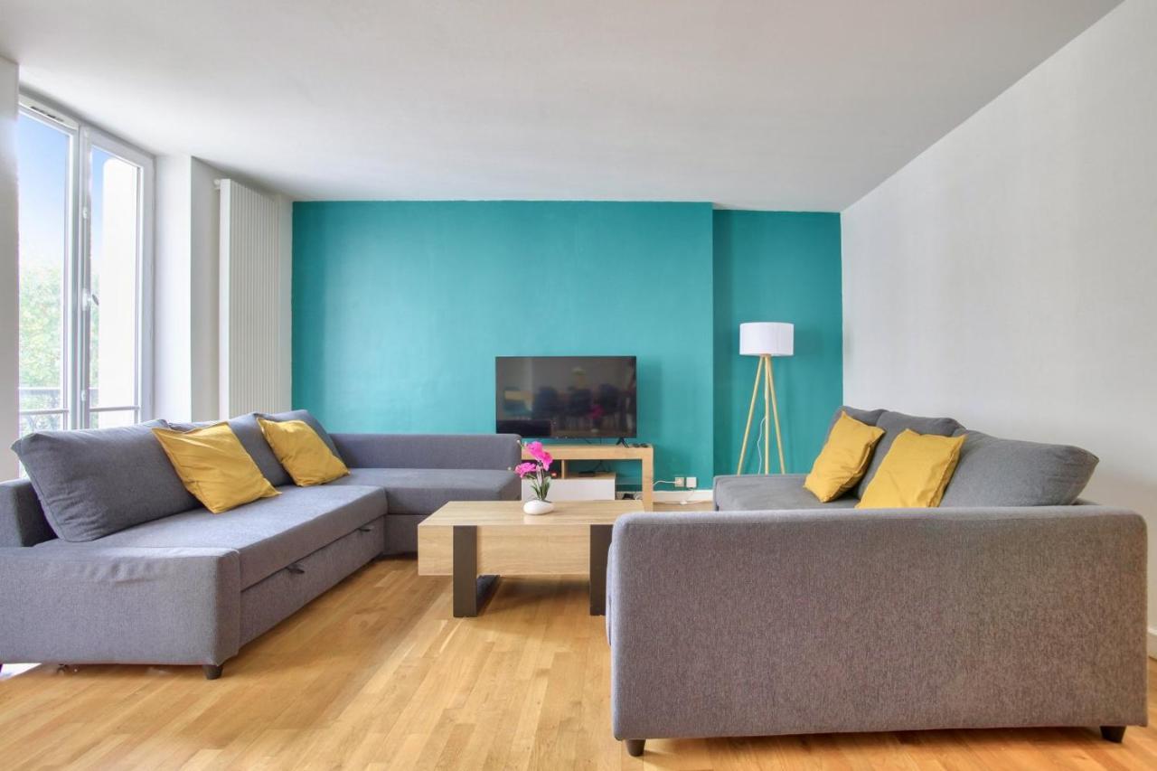 Luxurious 2 Bedrooms Tour Eiffel Breteuil Free Netflix Parijs Buitenkant foto