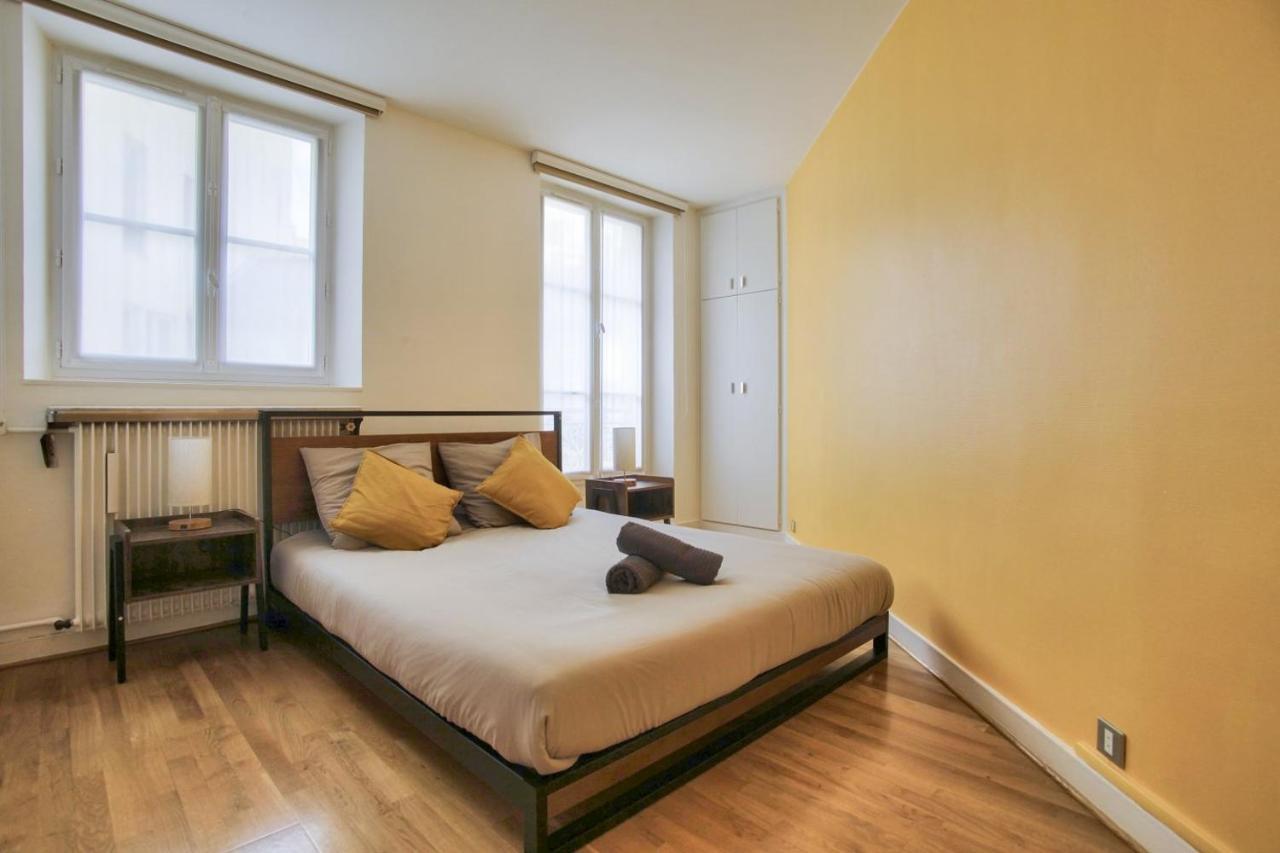 Luxurious 2 Bedrooms Tour Eiffel Breteuil Free Netflix Parijs Buitenkant foto